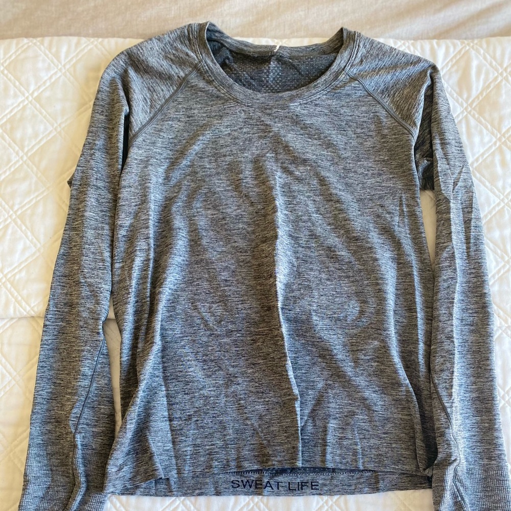 Lululemon Swiftly Tech Long Sleeve Race Length